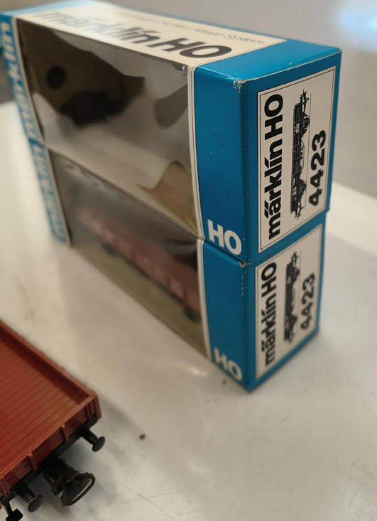 Marklin 4423 Low-sided Wagon x 2 - MiB (Lot 427)