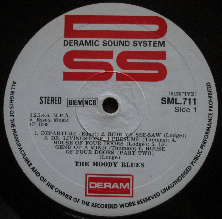 THE MOODY BLUES - IN SEARCH OF THE LOST CHORD  (LP/VINYL)