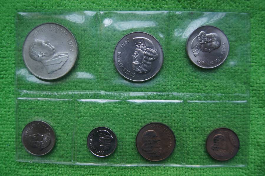 1967 SA Mint Pack - Verwoerd (English) - incl Silver Rand