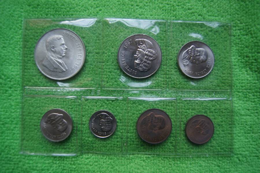 1967 SA Mint Pack - Verwoerd (English) - incl Silver Rand