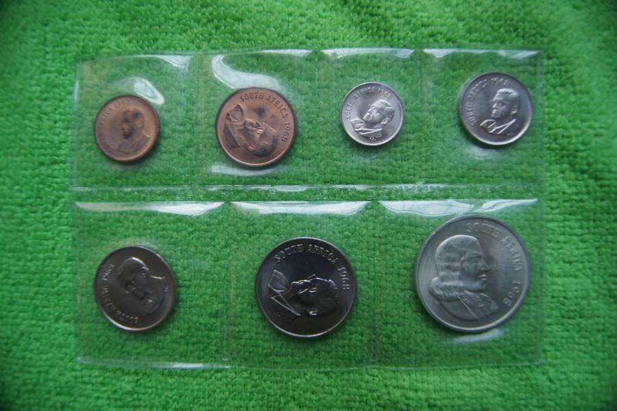 1968 SA Mint Pack - Van Riebeeck (English) - incl Silver Rand