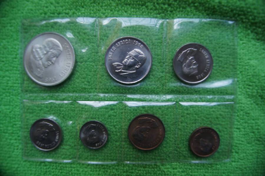 1968 SA Mint Pack - Van Riebeeck (English) - incl Silver Rand
