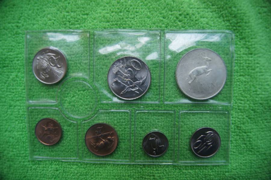 1968 SA Mint Pack - Van Riebeeck (English) - incl Silver Rand