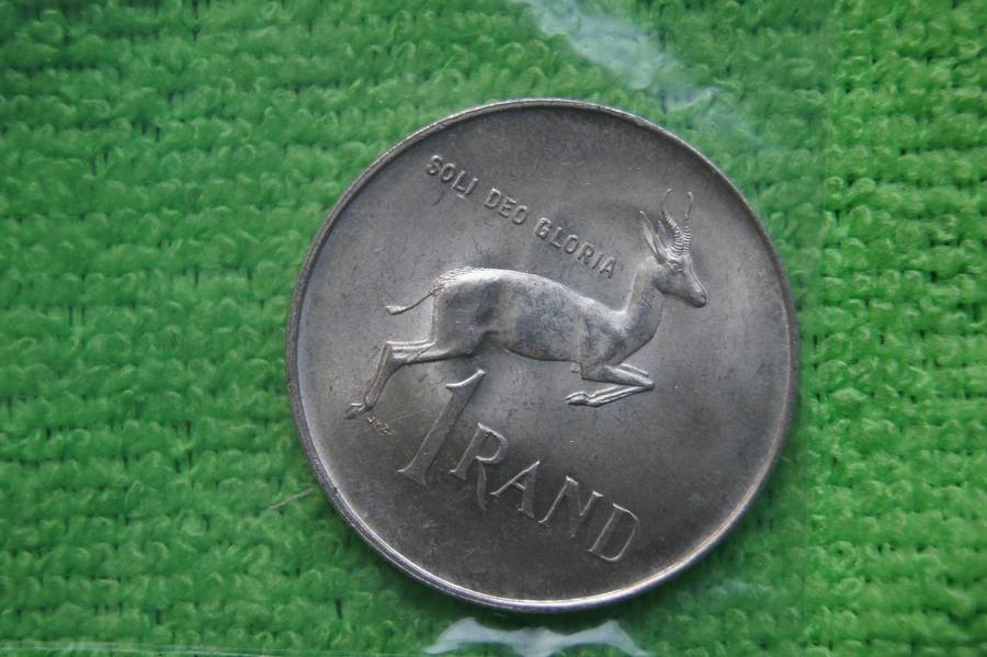 Two 1966 South Africa Silver Rands - Van Riebeeck Afrikaans and English