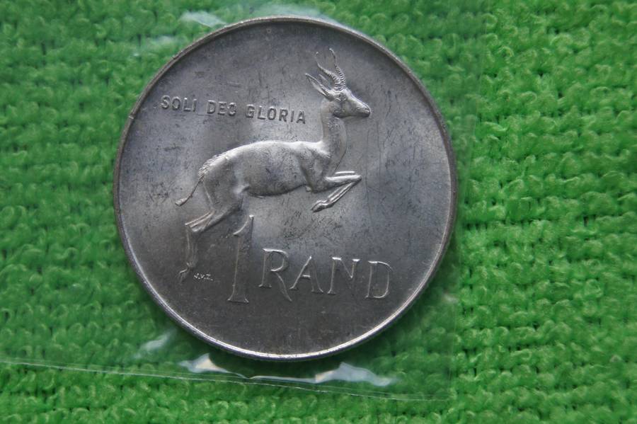 Two 1966 South Africa Silver Rands - Van Riebeeck Afrikaans and English