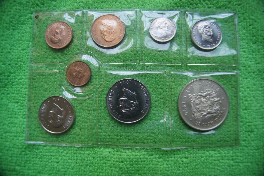 1976 Uncirculated Mint Pack (Incl Silver Rand)