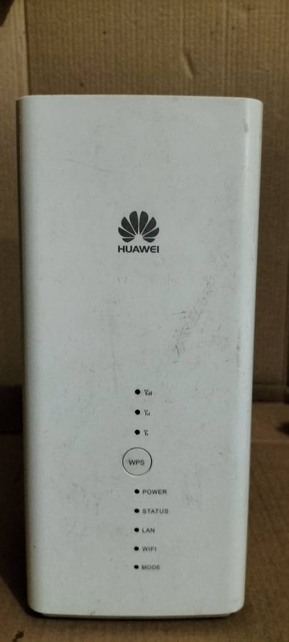 Huawei B618 4G LTE Router - Takes SIM Card 64 Devices