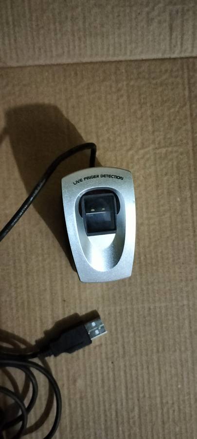 Finger print reader
