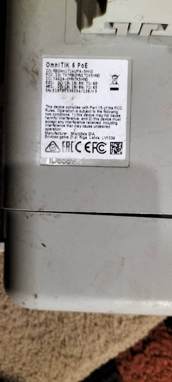 MikroTik OmniTIK 5 PoE 7.5dBi Outdoor WiFi Omni AP