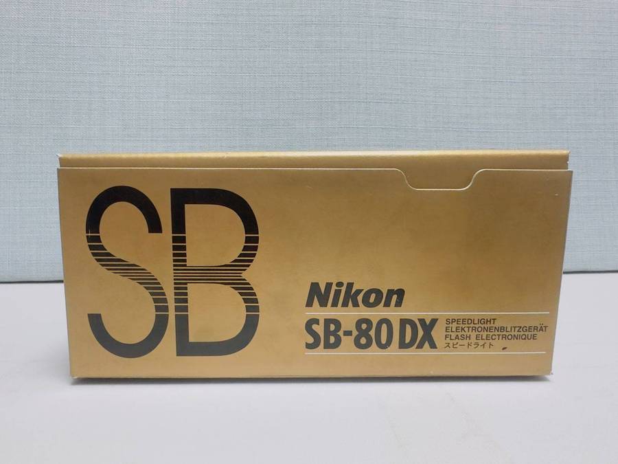 Nikon Speedlight SB-80DX Flash Unit