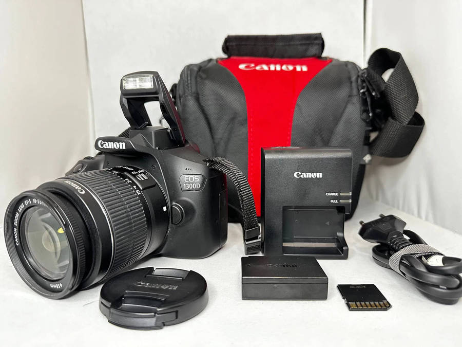 Canon EOS 1300D DSLR Camera With Lens and accessories