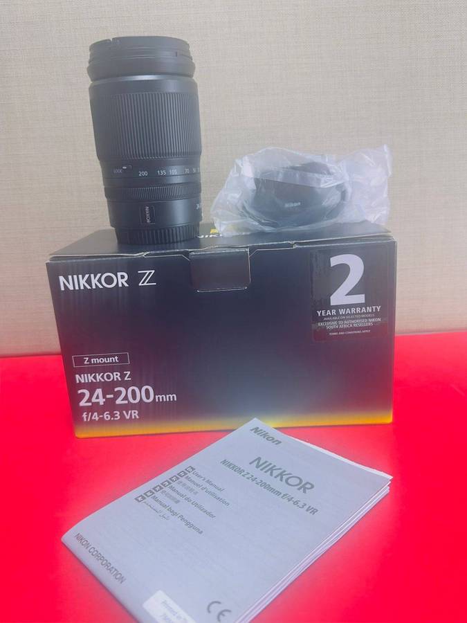 Nikon Z 6II with NIKKOR Z 24-200mm f/4-6.3 VR Lens  Like New (Only 35 Shutter Count)