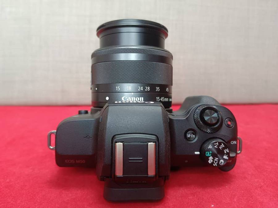 Canon EOS M50 Camera Kit