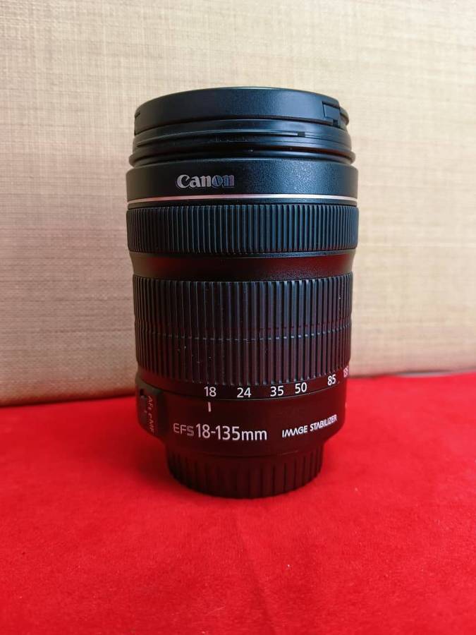 Canon EF-S 18-135mm f/3.5-5.6 IS STM Standard Zoom Lens