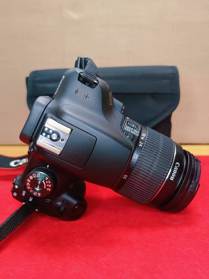 Canon EOS 2000D DSLR Camera Kit - Excellent Condition!