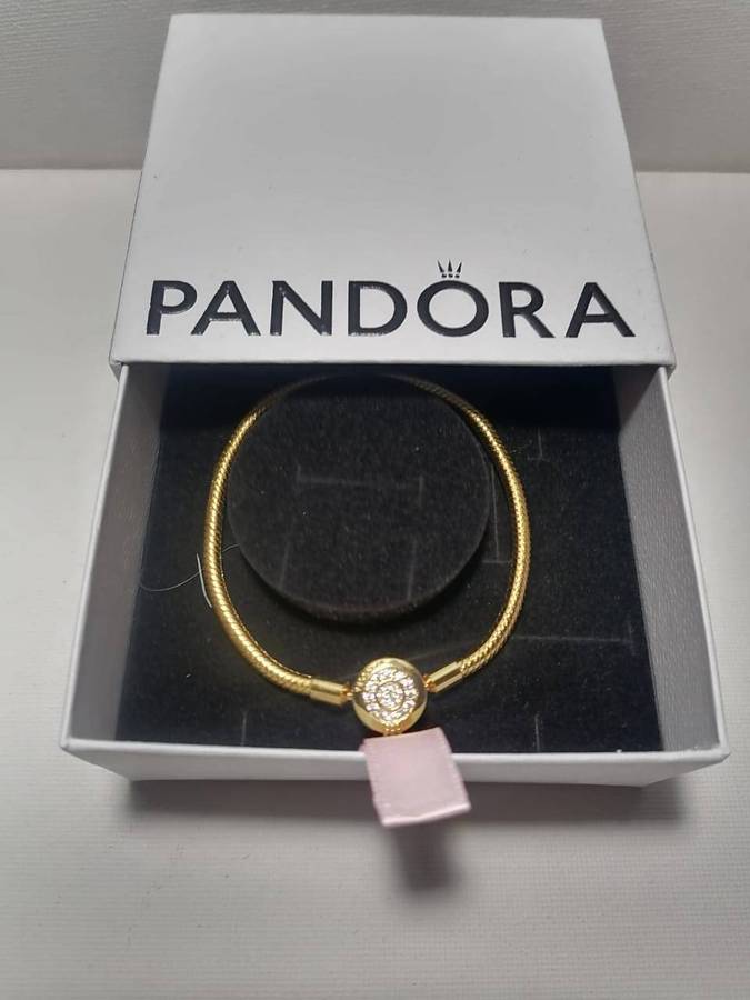 Pandora Moments Sparkling Crown O Snake Chain Bracelet SKU: 569046C01