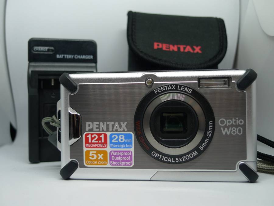 Pentax Optio W80 - 12 Megapixels - 5x Optical Zoom - 16GB SD Card Included