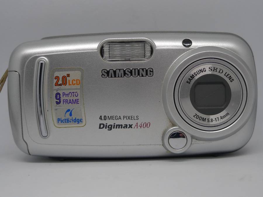 Samsung Digimax A400 - 4 megapixels - 3x optical zoom