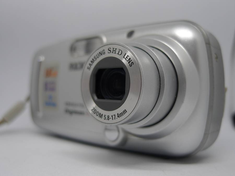 Samsung Digimax A400 - 4 megapixels - 3x optical zoom