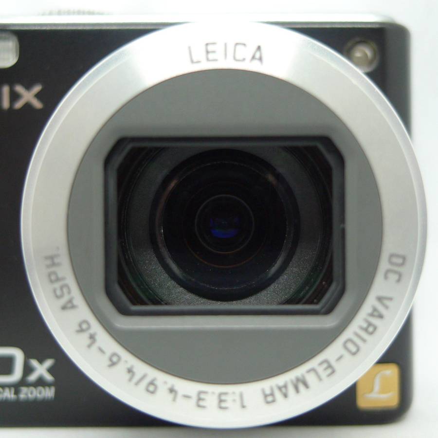 Panasonic Lumix TZ3 - 10x Optical Zoom - 7.2 Megapixels