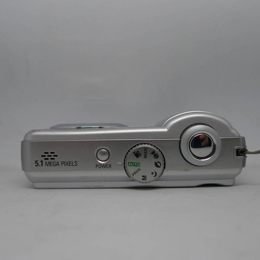 Samsung Digimax S500 - 5.1 Megapixels - 3x Optical Zoom