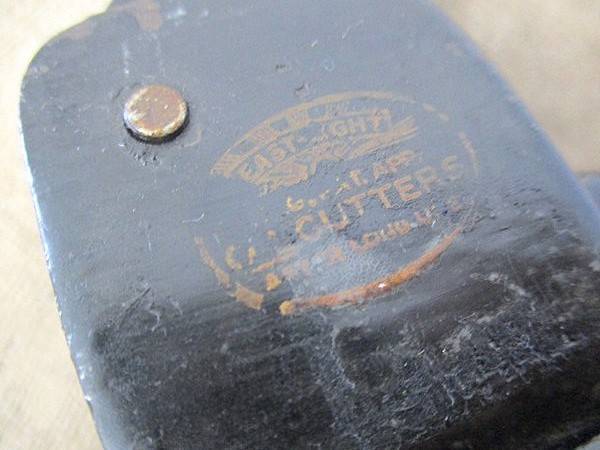 Old Vintage Heavy Duty Two Hole Cast Iron Paper Punch