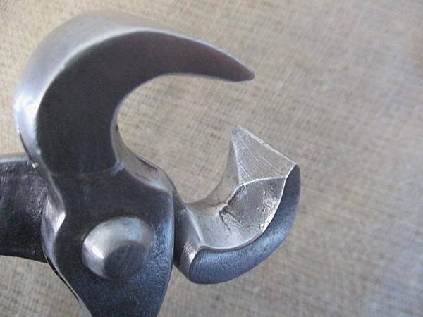 Nice Sturdy Vintage Elliott-Lucas 8 inch Blacksmith Tong With Matching 700gr Machinist Hammer