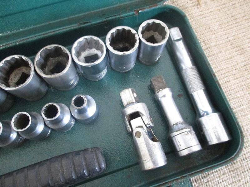 Neat 25 Piece Gedore D19 3/4 inch Drive Set In Stahlwille Toolbox