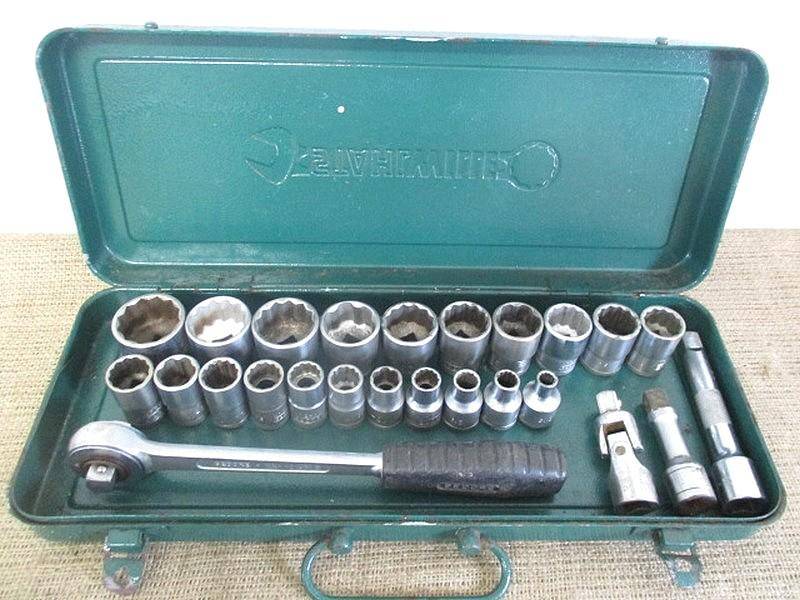 Neat 25 Piece Gedore D19 3/4 inch Drive Set In Stahlwille Toolbox