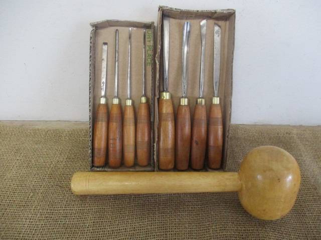 Super Rare Antique/Vintage Set of 8 Ward & Payne / S.J.Addis Wood Carving Knifes