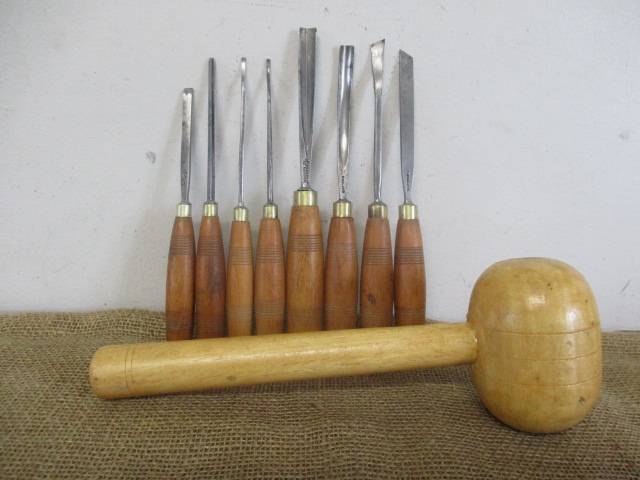 Super Rare Antique/Vintage Set of 8 Ward & Payne / S.J.Addis Wood Carving Knifes