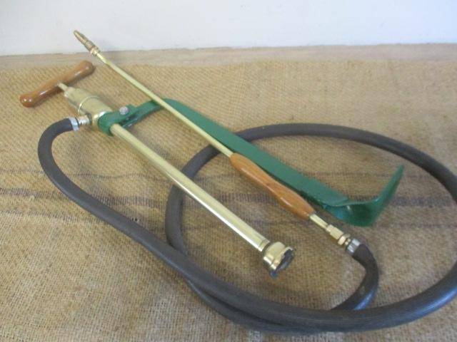 Lovely Vintage Brass "Sprinkaan" Sprayer