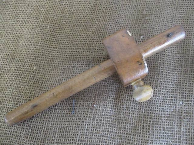Nice Vintage 9 1/2 inch Marples Carpenter's Marking Gauge    Sheffield, England