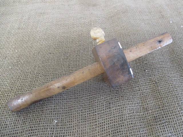 Nice Vintage 9 1/2 inch Marples Carpenter's Marking Gauge    Sheffield, England