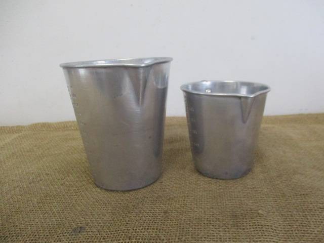 Two Nice Vintage 1lt & 500ml Aluminum Measuring Jugs