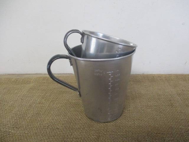 Two Nice Vintage 1lt & 500ml Aluminum Measuring Jugs