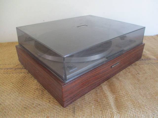 Beautiful Vintage Pioneer Prelude - 4000A/M PL Belt Drive Stereo Turntable