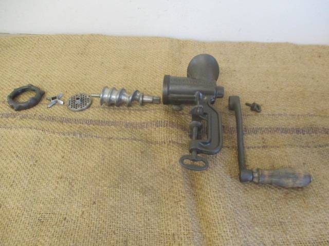 Lovely Complete Vintage Alexanderwerk No 5 Cast Iron Meat Mincer          Germany