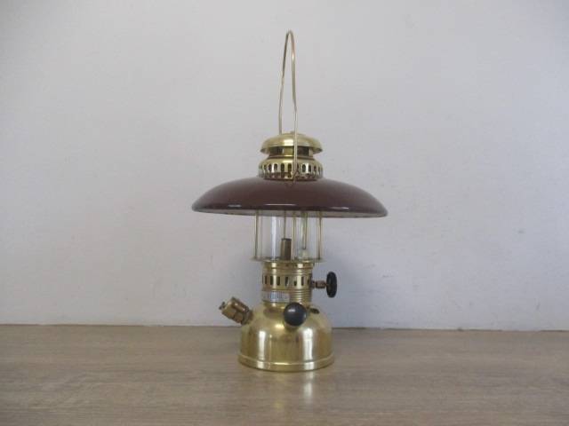 Masterpiece ....This Very Rare Vintage Geniol Germany Reg. Automatic 150 CP Kerosene Lamp