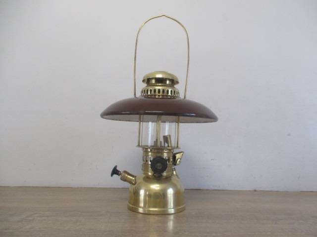 Masterpiece ....This Very Rare Vintage Geniol Germany Reg. Automatic 150 CP Kerosene Lamp