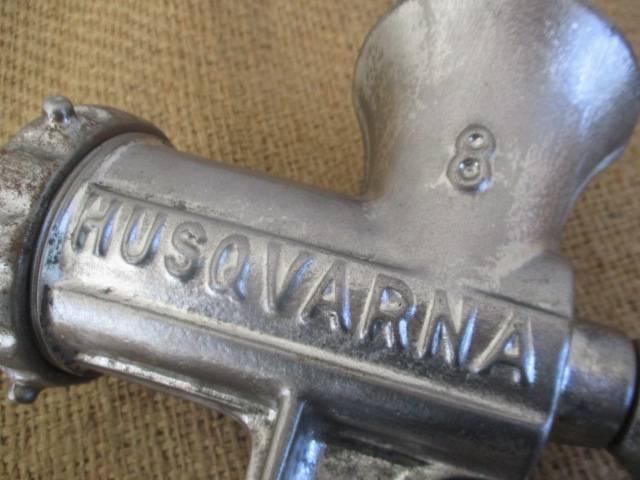 Complete Vintage Husqvarna Reliance No 8 Cast Iron Meat Mincer          Made In Sweden