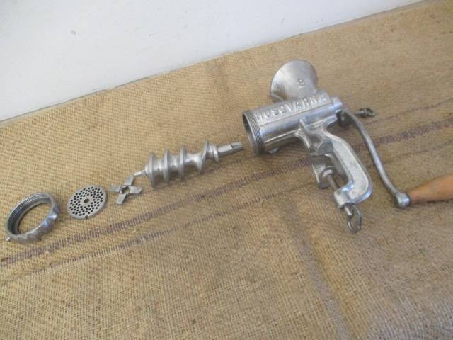 Complete Vintage Husqvarna Reliance No 8 Cast Iron Meat Mincer          Made In Sweden