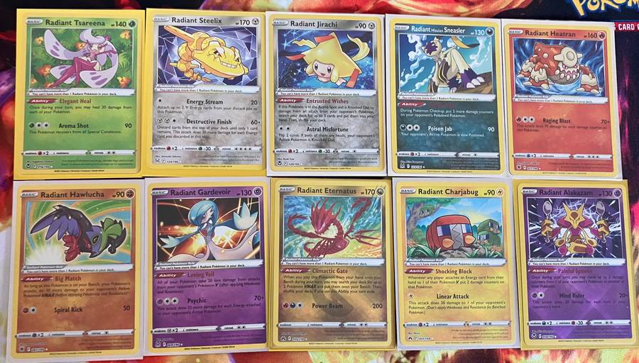 Pokemon: Bundle of 10 radiant cards