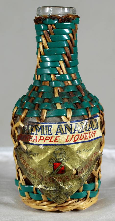 Mini liquor bottle - Empty - Ananaz bottle