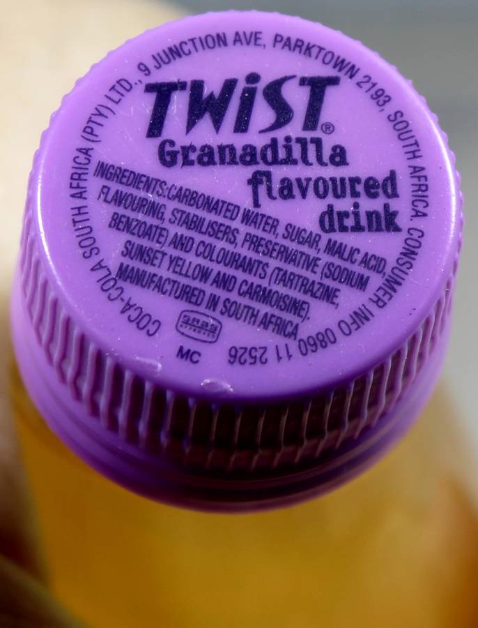 Vintage glass Twist bottle - Granadilla