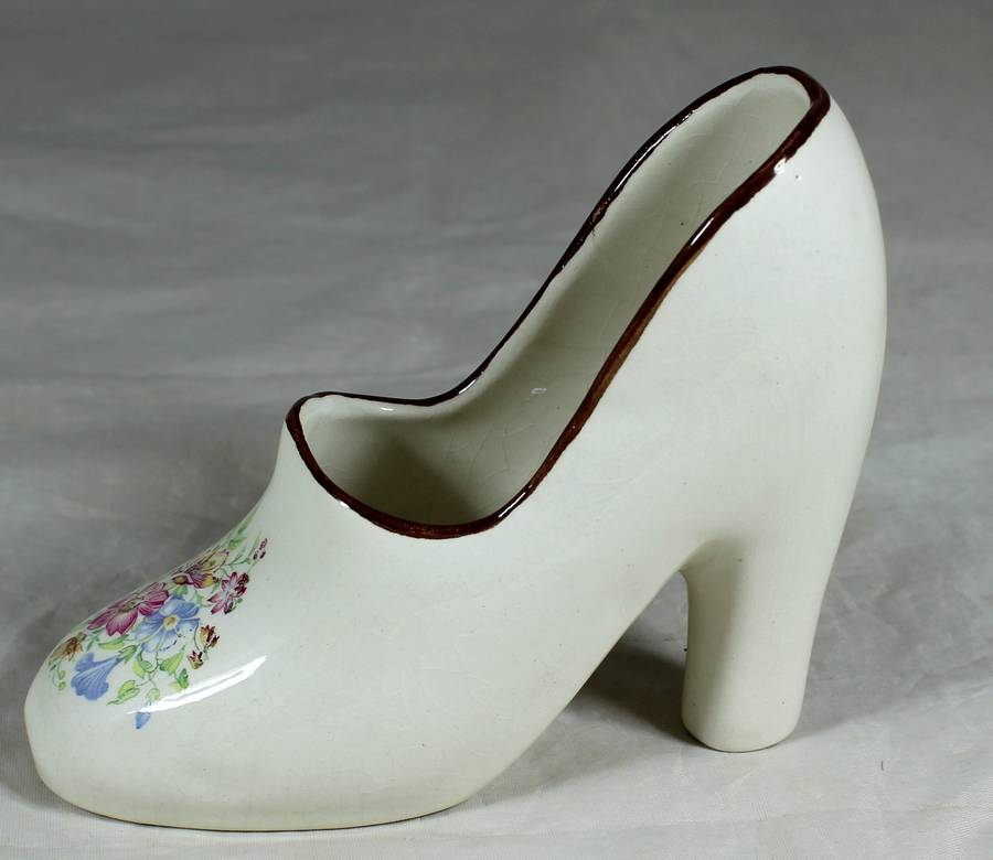 Ceramic high heel shoe
