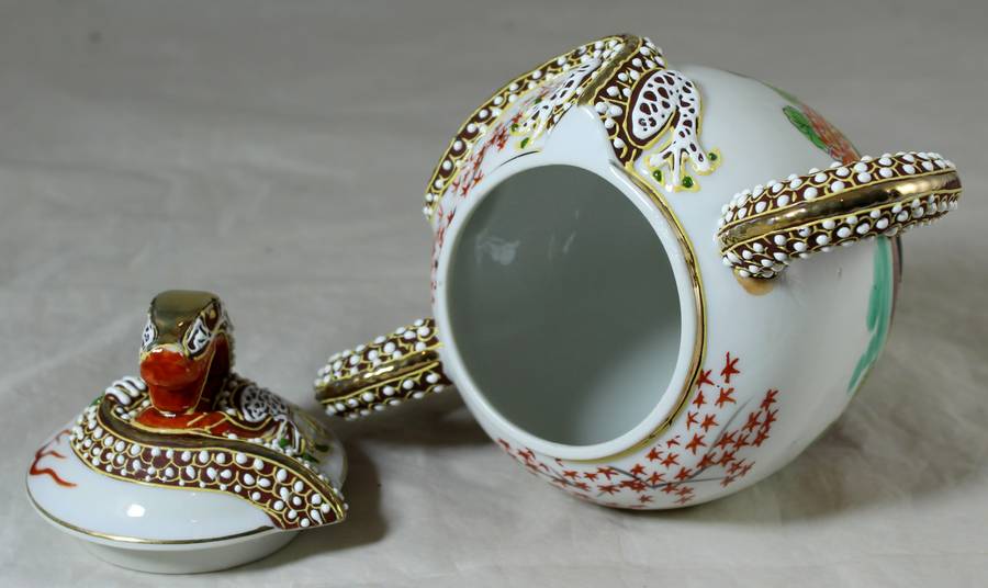SWS porcelain - two handled lidded pot with embossed dragon