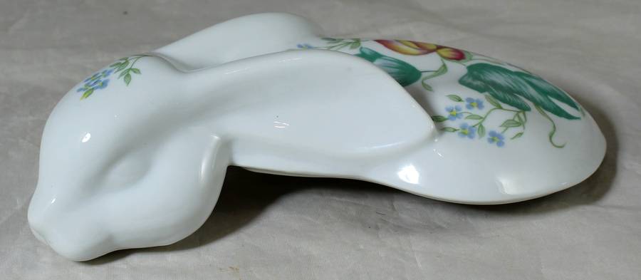 Elizabeth Arden - sleeping rabbit