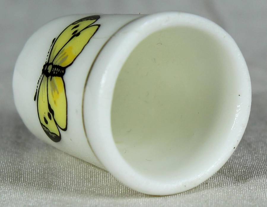 Bone China thimble - yellow butterfly