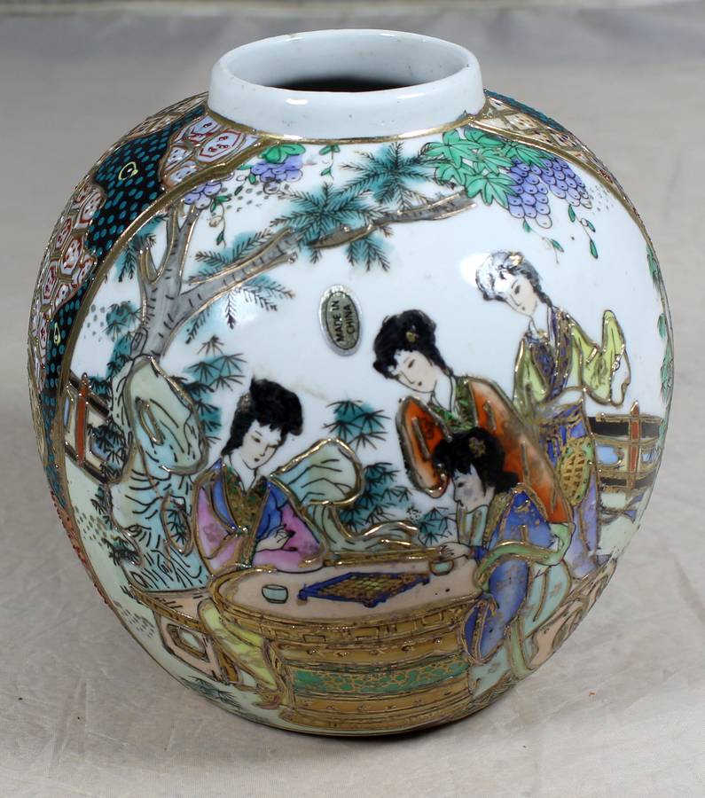 Embossed larger ginger jar